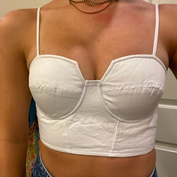 White corset crop top - Picture 3 of 6